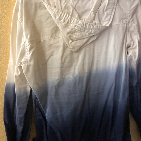 Women’s jacket - Picture 2 of 2